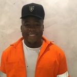 Filipe_Escandurras___Figurino_em_homenagem_aos_garis