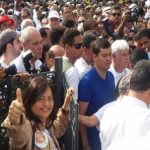 Alice_no_cortejo_do_2_de_Julho