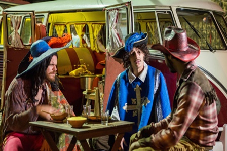 Cena_de_A_Finada_Me_da_Madame_-_Crdito_Ricardo_Prado