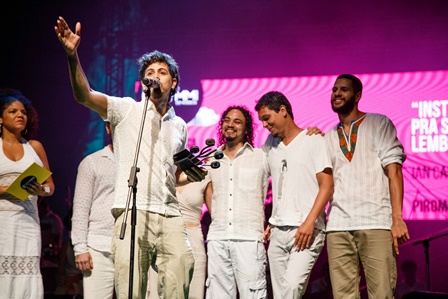 Pirombeira_-_Premio_Caymmi___1_de_70_FOTO_Ulisses_Dumas-divulgao_69