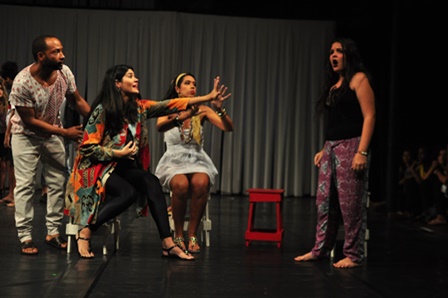 Oficina_de_Teatro_para_Iniciantes_com_Chica_Carelli_-__Foto_Lais_Andrade