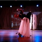 Espetculo_Alice_no_pas_da_diversidade_23.04