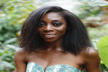 Akosua_Adoma_Owuso_Foto_por_Curt_Saunders