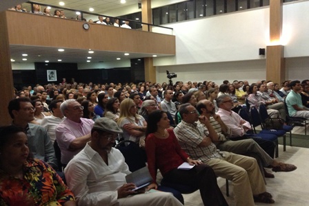 debate_na_fundacao_lar_harmonia
