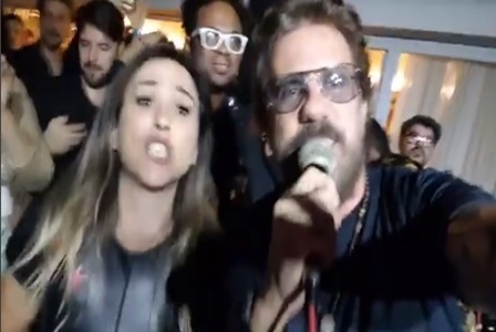 Em_festa_de_Tat_Werneck_Tuca_Fernandes_canta_grandes_sucessos