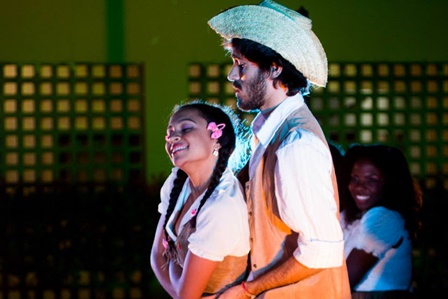 Amor_em_Luiz_-_Foto_Grupo_Cordel_de_Teatro