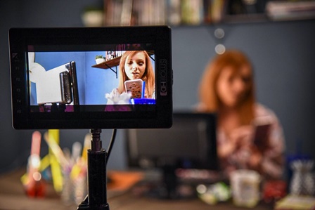 Em_cima_do_muro_-_por_Marina_Lordelo