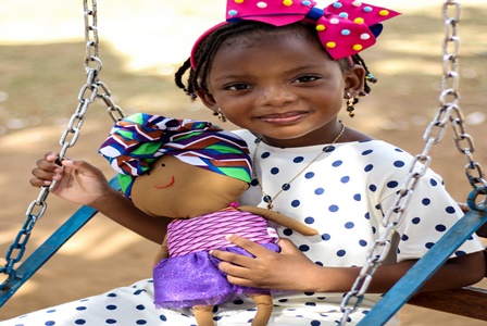 Keila_Beatriz_Maia_Ramos_com_sua_Amora___diviulgao_By_Geo_Nunes