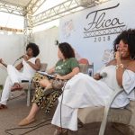 Flica.Mesa_redonda_com_Tia_M_e_Suliv_Bispo_Ricardo_Prado