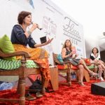 Mesa_Um_Olhar_Feminino_sobre_a_Arte_de_Sujar_Sapatos_foto_Ricardo_Prado