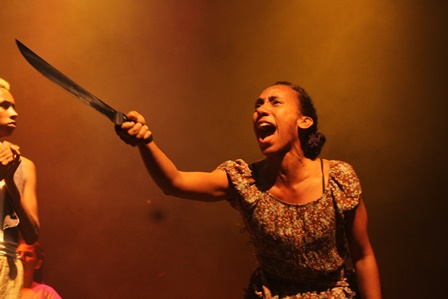 Mulheres_Mals-Nas_Margens_do_Rio_Foto_Sandro_Sussuarana3