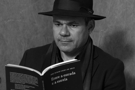 Poesia_Incendiaria_-_Jose_Inacio_Vieira_de_Melo