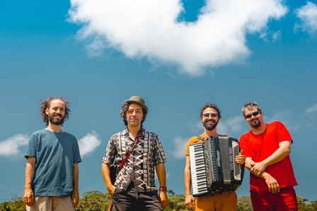 Toco_y_Me_Voy_Mana_Diniz-Mochi_Film