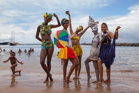 Banho_de_Maar_A_Fantasia_-_Antonello_Veneri