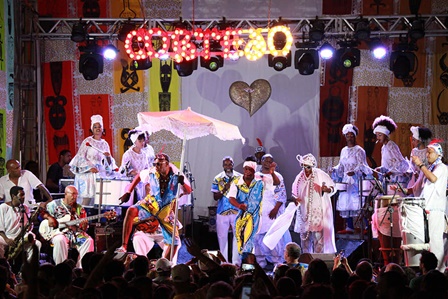 Cortejo_Afro_um_dos_blocos_afro