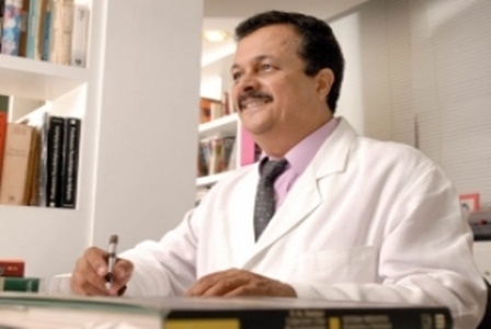 Dr._Antnio_Andrade_04