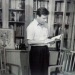 Martim_na_biblioteca_da_et