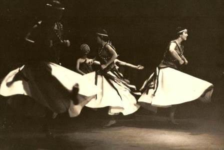 Escola_de_Danca_Candombl_1957_-_Coreo._Yanka_Rudzka_-_Memorial_de_Dana_UFBA