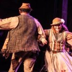 Mamulengofolia_ou_o_Vendedor_de_Sonhos_-_Oficarte_Teatro_e_Cia_-_Icaro_loureno