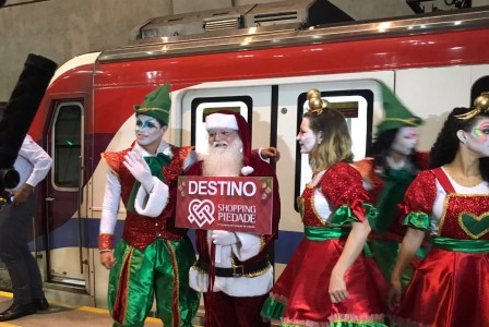 SP_Papai_Noel__no_metr