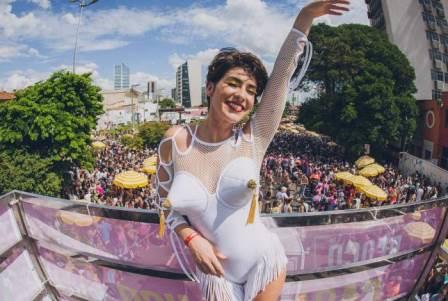 Fernanda_Paes_Lem_-_Foto_Reproduo_Instagram