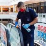 Limpeza_escada_rolante_Salvador_Norte