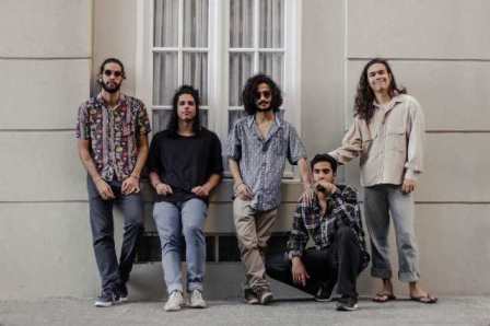 Apos_EP_recente_Flerte_Flamingo_ja_prepara_lanamento_de_novo_single