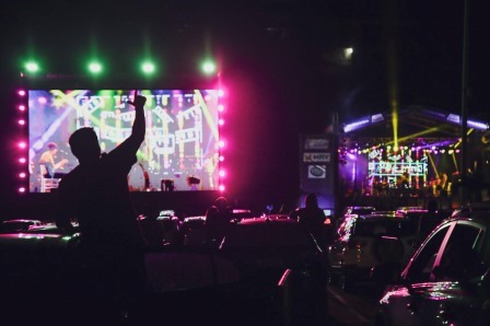 CINE_DRIVE-IN_BAHIA_FOTO_ROCK_HOLANDA_19