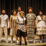 PELE_NEGRA_MASCARAS_BRANCAS_ADELOYA_MAGNONI