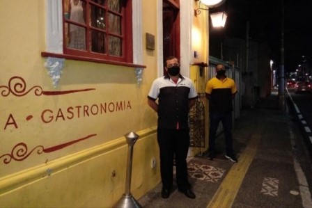 Servio_de_manobrista_casa_de_tereza