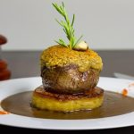 Cuco_Bistro_File_Gratinado_em_Crosta_de_Queijo