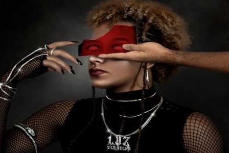 Wari_Capa_de_Luz_Vermelha_-_Fotgrafo_Thiago_Cerqueira