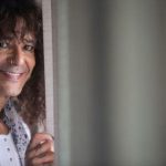 Luiz_Caldas_lana_lbum_intimista