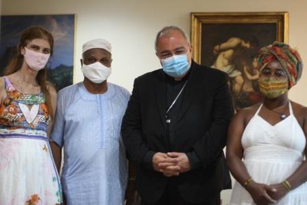 Dom_Orani_Tempesta_recebe_o_Prof._Dr.Babalaanw_Tania_Jandira_-_Ivanir_dos_Santos_Adriana_Martins