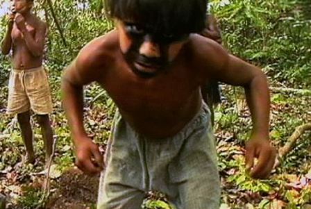 Criancas_podem_depois_do_ovo_a_guerra