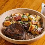 Medalhao-com-Nhoque-Frito-de-Aipim---Foto-LAB