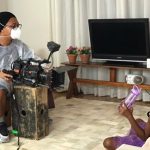 Em_fase_de_producao_O_diretor_de_fotografia_Cludio_Antnio_e_a_atriz_Maria_Nogueira_Farias