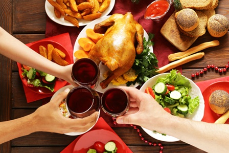 Festas_de_final_de_ano_especialista_conta_como_evitar_ganho_de_peso_com_a_comilana