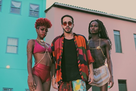 Lucas_por_Samanta_Neves_e_Iury_Bessa_1