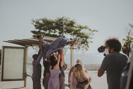 BTCA_faz_sessoes_de_filme_para_arrecadar_alimentos