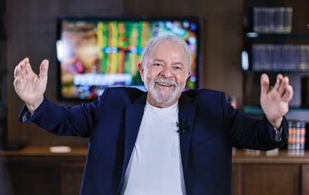 Lula_fala_da_transposio_e_diz_que_nordestinos_merecem_respeito