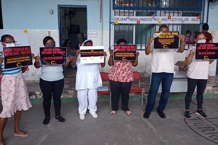 Trabalhadores_de_escolas_pblicas