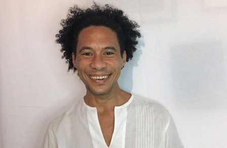 Ator_e_diretor_teatral_Fabio_Vidal