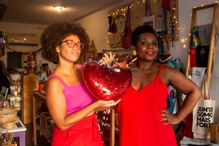 Podcast_Love_Store_Crditos_Pris_Fulo