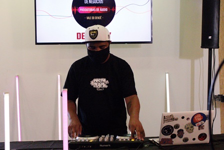 DJ_Marve_Bighead_toca_em_primeiro_demoday