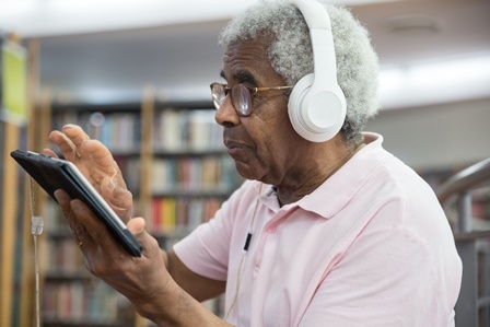 Tecnologia_adaptada_para_idosos_pode_facilitar_rotina_na_terceira_idade