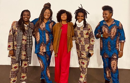 Panteras_Negras__e_Josyara