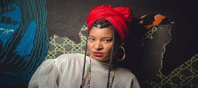 Live show de Larissa Luz com participação de Hiran