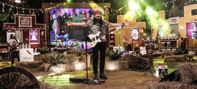 Réveillon Praia do Forte com Bell Marques, Durval Lelys e Ralk