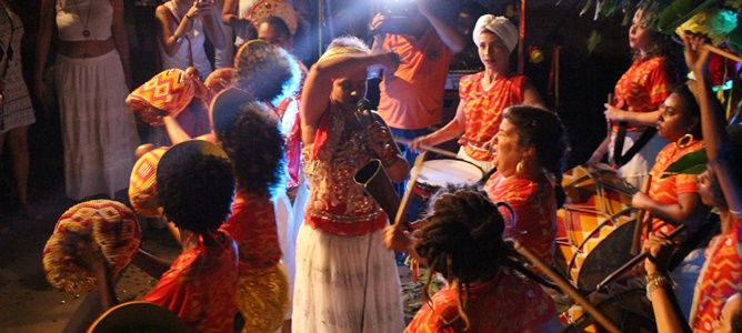 Oficinas de Introdução ao Maracatu com o Maracatu dos Ventos de Ouro